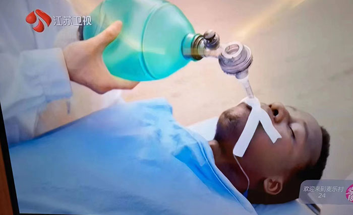 Как правильно использовать мешок Амбу для надежной подачи кислорода (для медицинского применения и клинических целей)